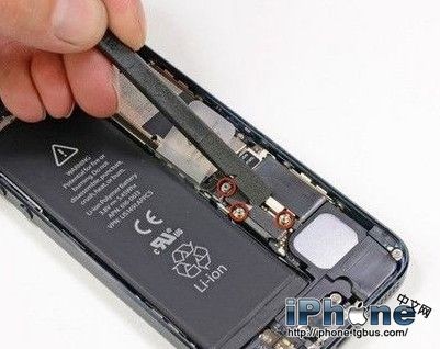 iPhone5換電池多少錢？ 三聯
