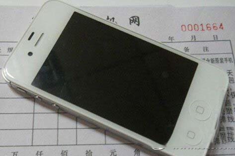 iphone4s黑屏怎麼辦 iphone4s黑屏原因以及解決方法   三聯