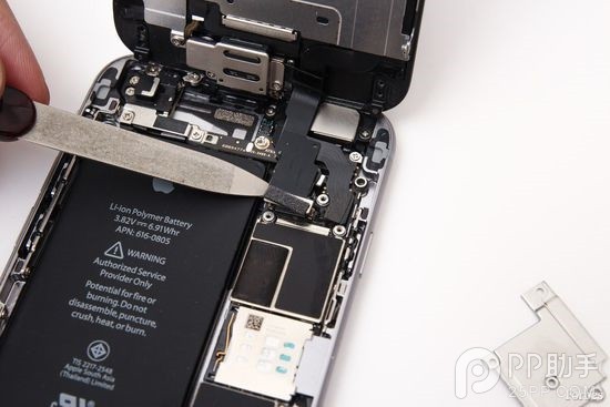 一百塊都不給你 手把手教你更換iPhone6電池