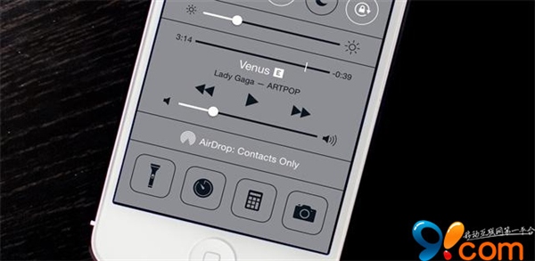 蘋果iOS7.1系統降低透明度實用小技巧 三聯
