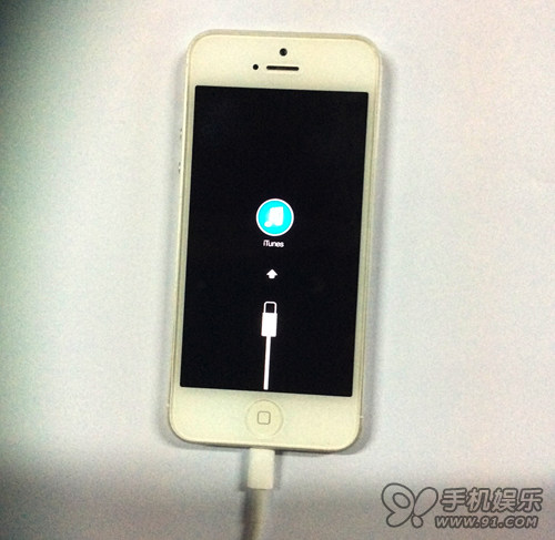 iOS 7完美越獄出現白蘋果怎麼辦?    三聯