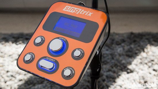 Singtrix推出iOS平台卡拉OK機 麥霸專用