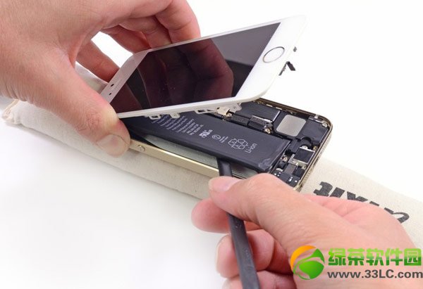 iphone5s第一次充電需要關機嗎？iphone5s能關機充電嗎？1