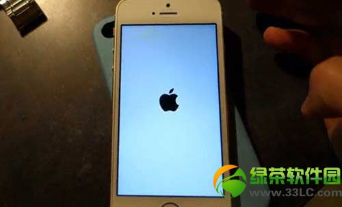 iphone5s ios7完美越獄後白蘋果不能開機解決方法1