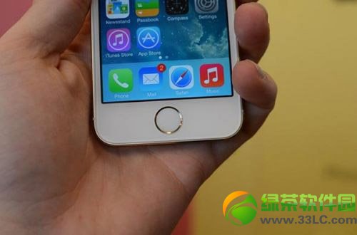 iphone5s怎麼隱藏圖標？iphone5s不越獄隱藏app圖標教程1