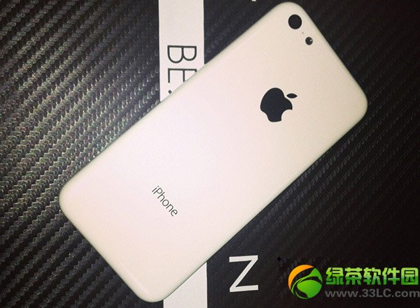 iPhone5c正面照曝光：與iPhone5s相似1