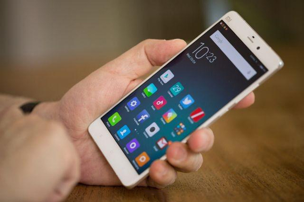 為什麼華為小米手機比蘋果iPhone更耐寒？