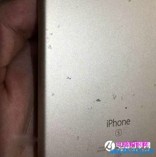 iphone6s背面氧化很嚴重怎麼辦 iphone6s背面掉漆怎麼解決