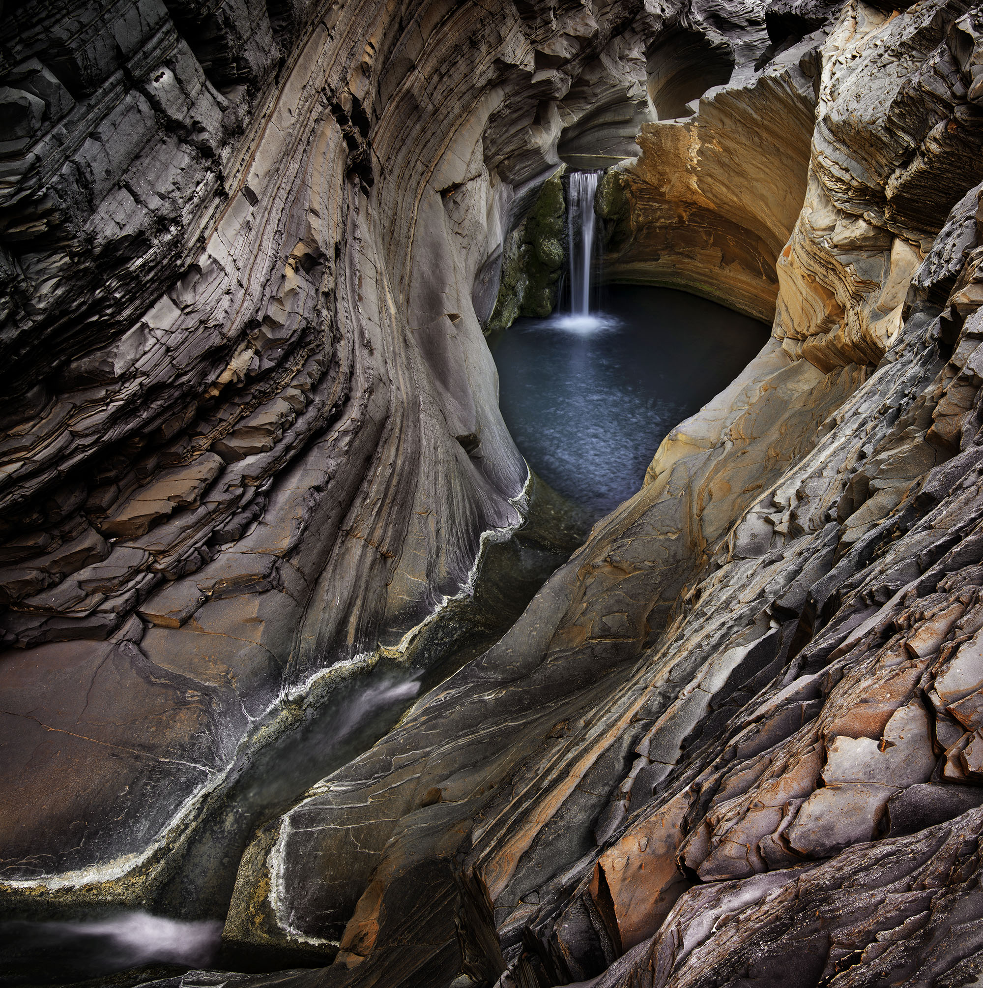 Hamersley Gorge waterfall.