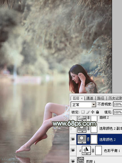 Photoshop給樹蔭下的美女加上唯美的中性淡藍色