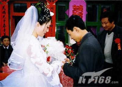 Photoshop給婚紗照片換背景 三聯教程